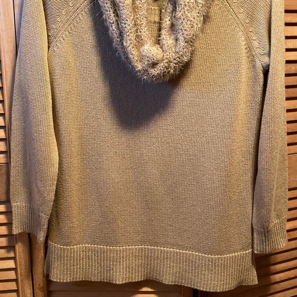 Apt. 9 Tan/Camel Crewneck Tunic Sweater with Detachable Infinity Scarf - Picture 7 of 13